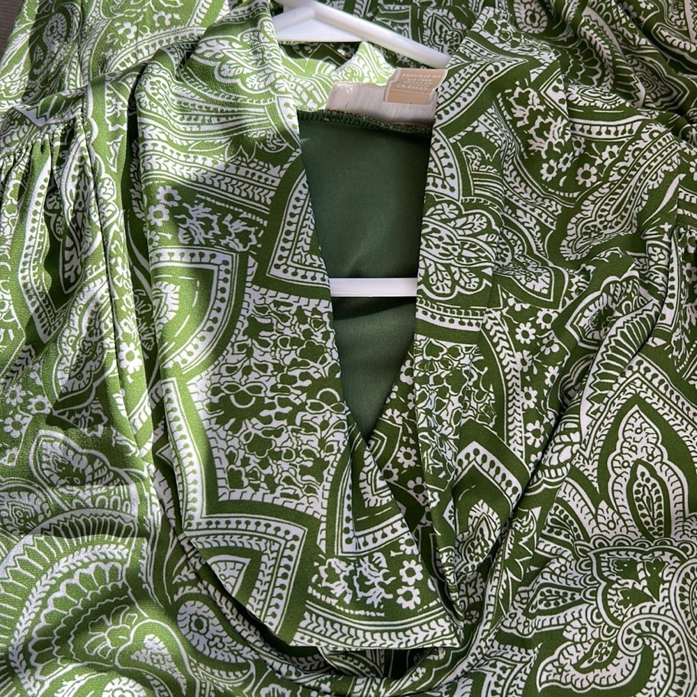 🌿Michael Kors green paisley/ floral dress, size S🌿 - Picture 4 of 10